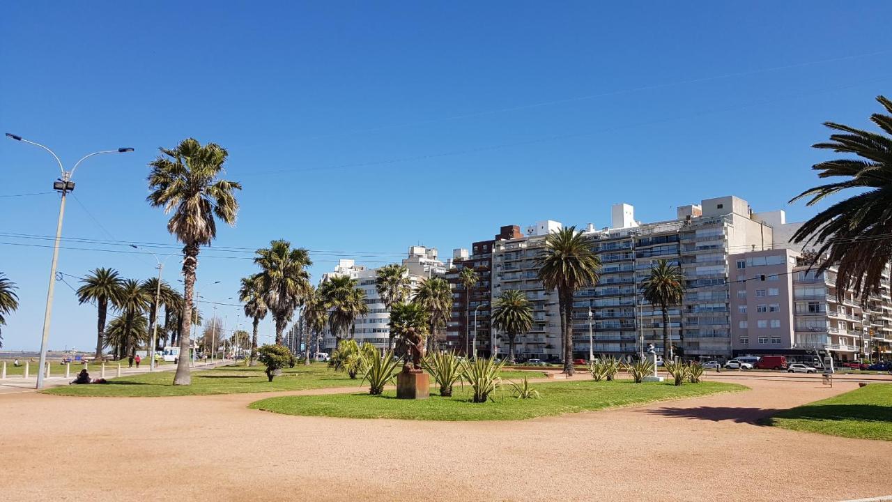 Punta Trouville Hotel Montevideo Exterior photo